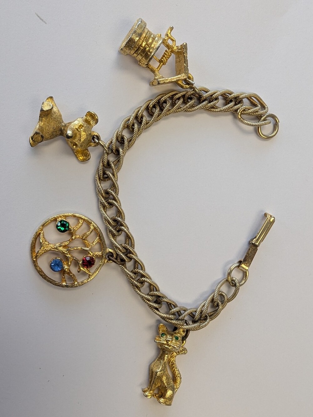 VTG BSK GOLD TONE RHINESTONES CHARM BRACELET